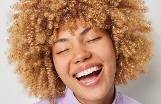 Woman with curly 3C hair