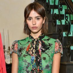 model at NYFW with brown long bob and bardot bangs