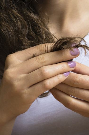 How to avoid split ends on curly hair