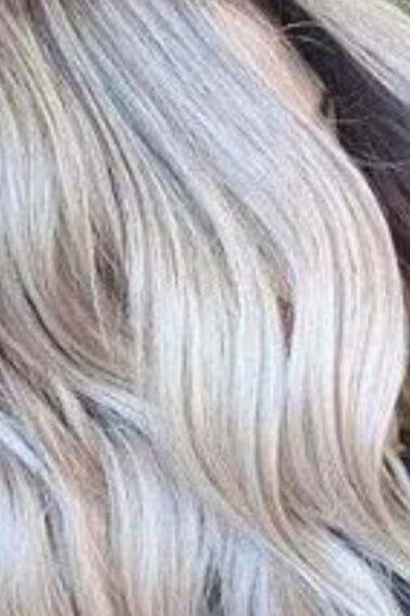 20 Ash Blonde Ombre Looks to Freshen Up Your Locks